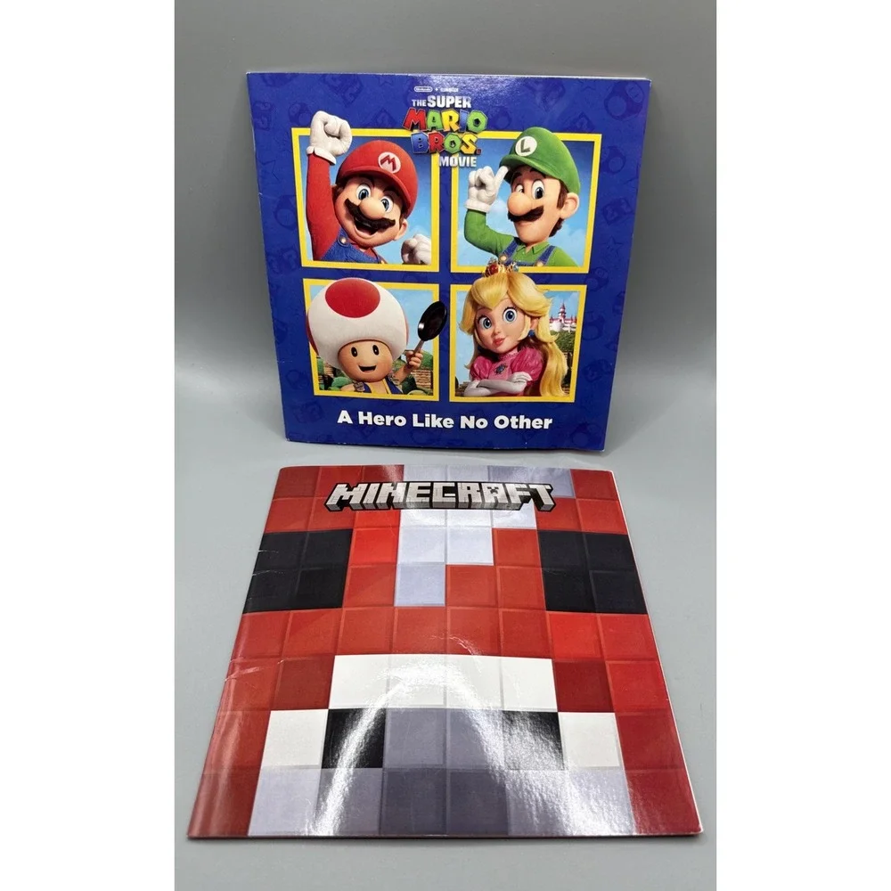 A Hero Like No Other; Nintendo® Minecraft Paperback Illustrated Books
